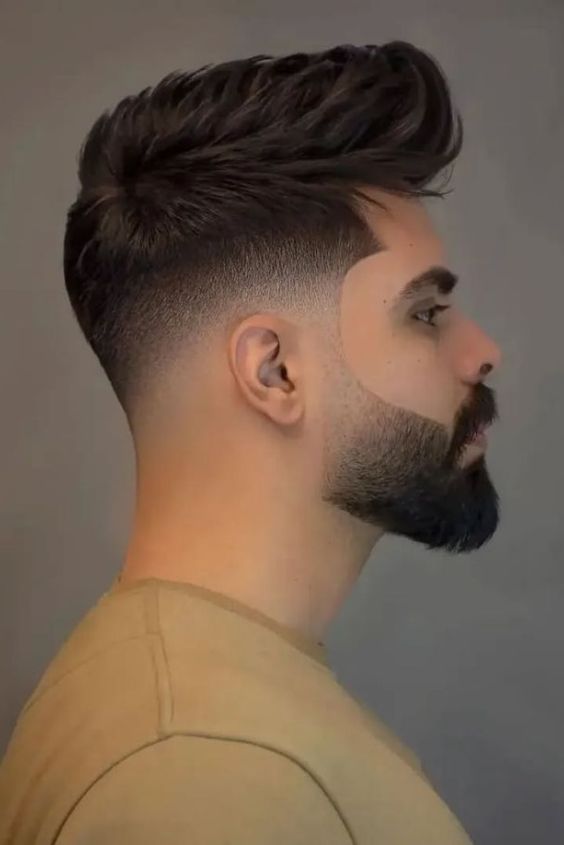 Razor-Line Beard with Gradient Fade