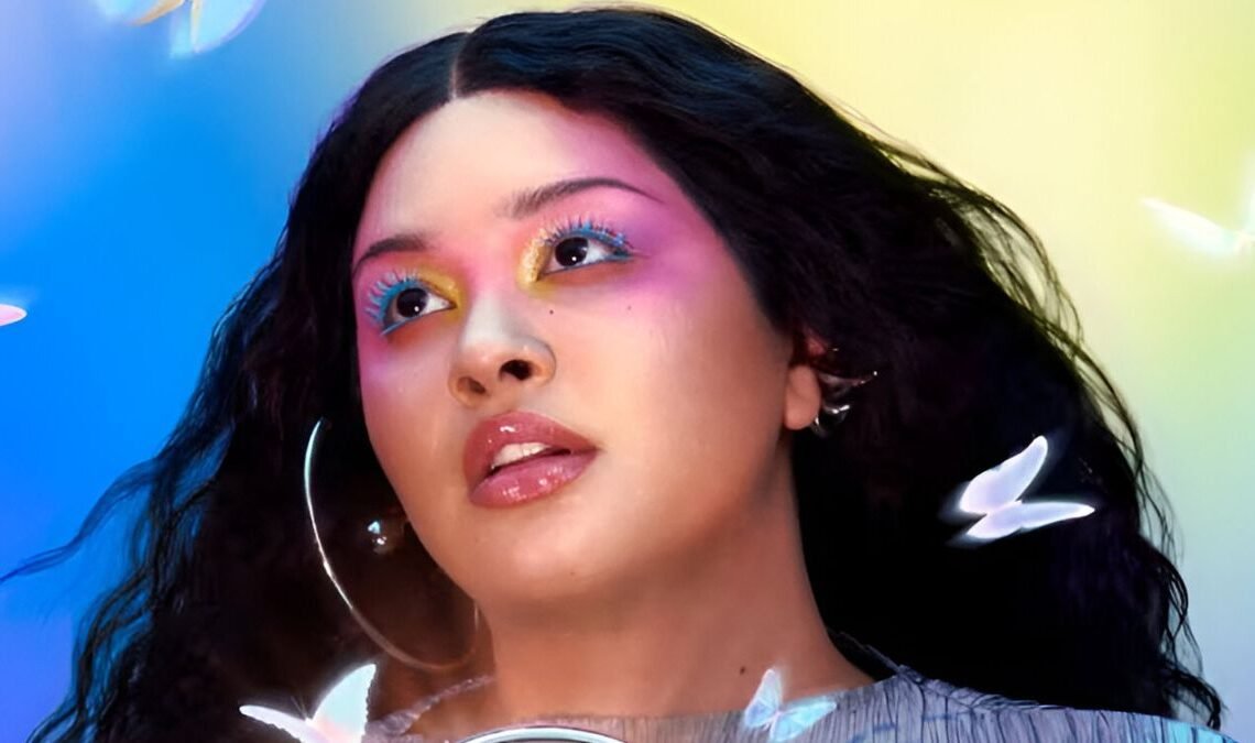 Aura Eye Makeup Look