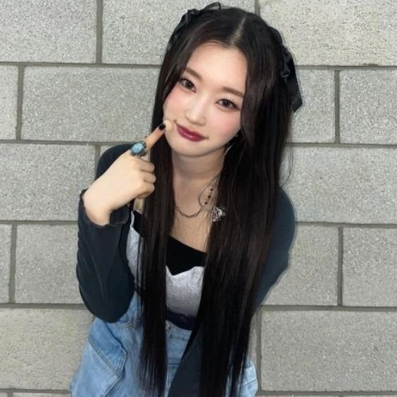 Goth-Inspired Makeup
