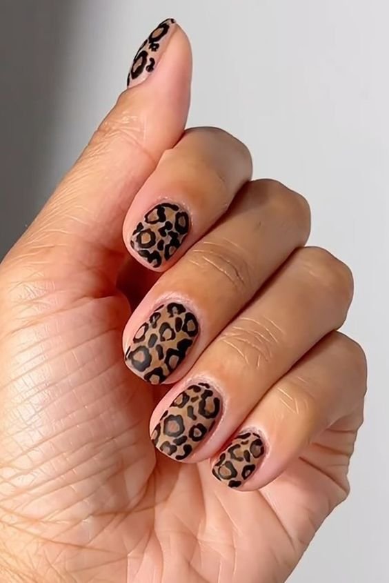 Animal Print Nails