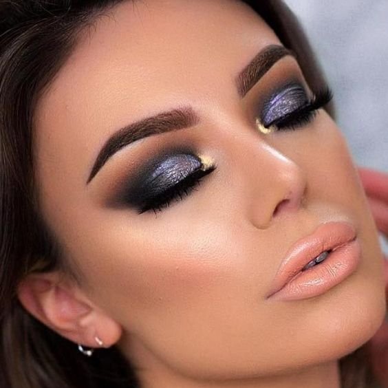 Evening Bombshell Smokey Eye