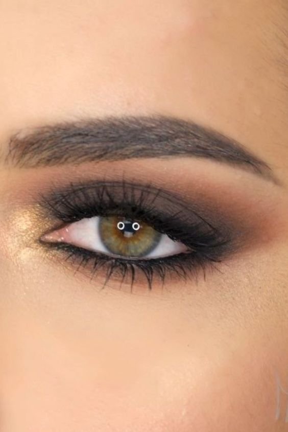 Golden Inner Corner Highlight
