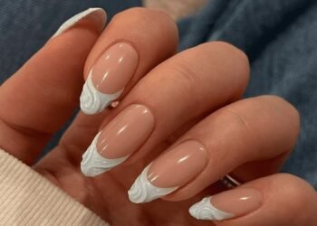Graduation Nail Ideas