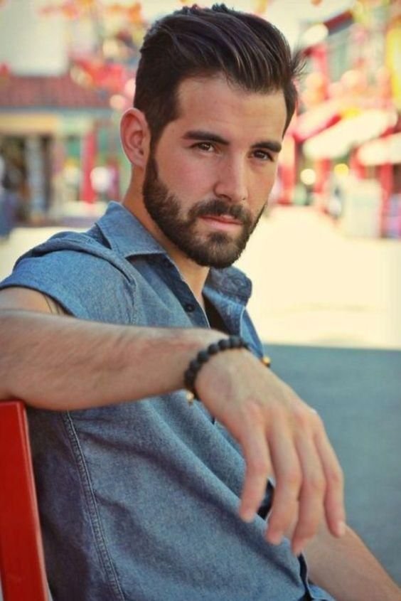 The Short and Sharp Corporate Goatee