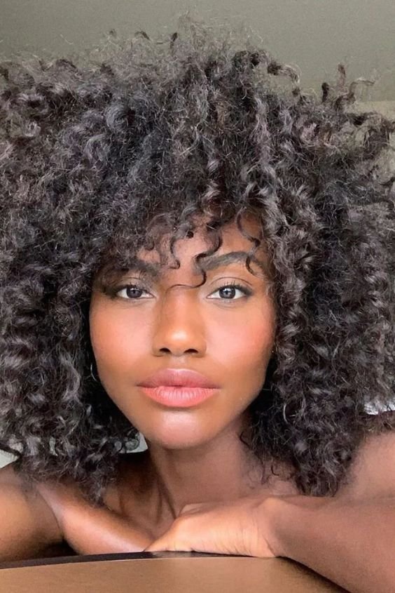 Twist-Out Fro with Volume