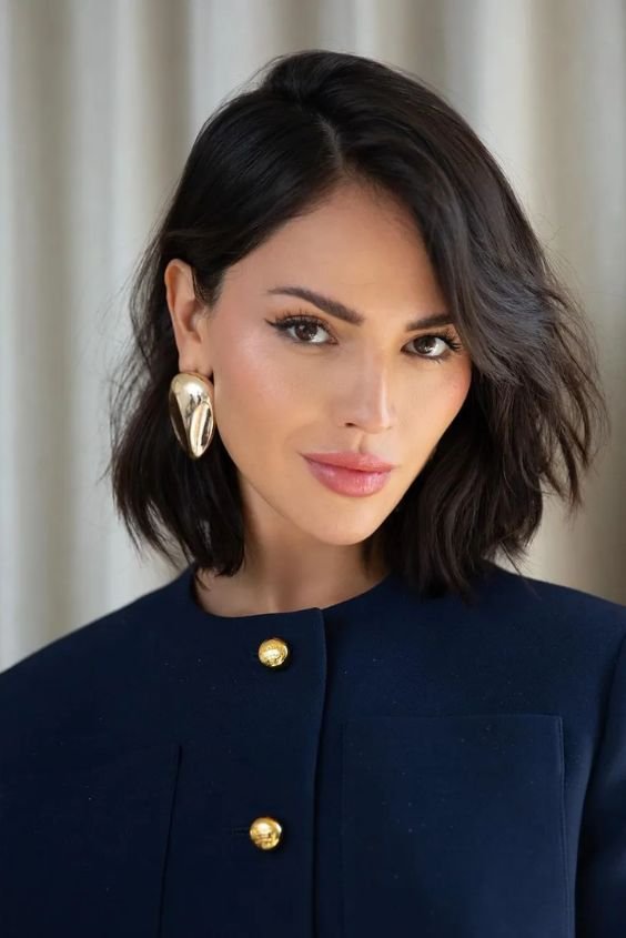 Asymmetrical Bob 
