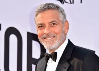 Grey Hairstyles For Men
