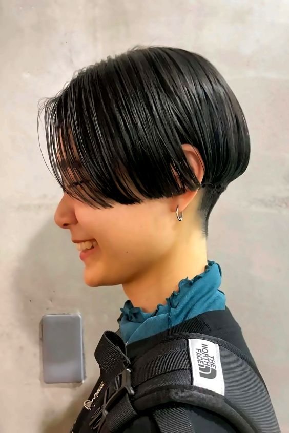 Hidden Undercut Shingle