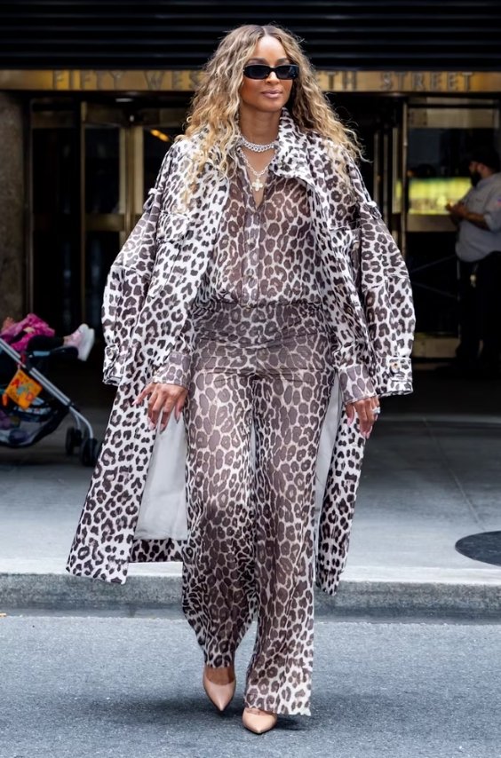 Monochrome Leopard Print Outfit