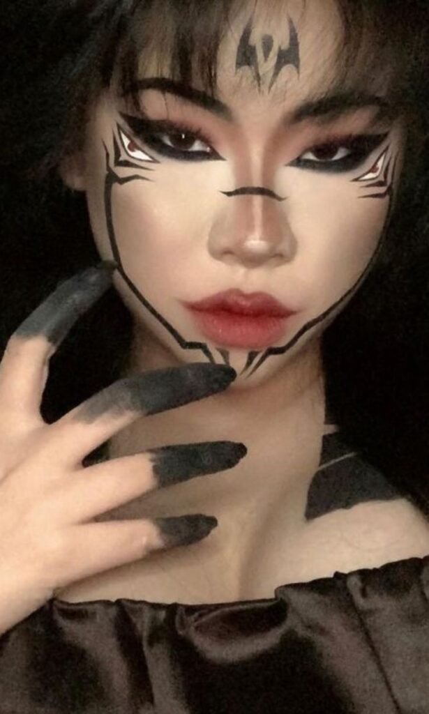 Sukuna Fierce Cat Eye