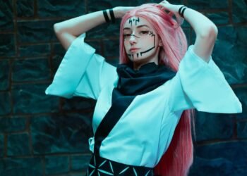 Sukuna Makeup Looks for Women