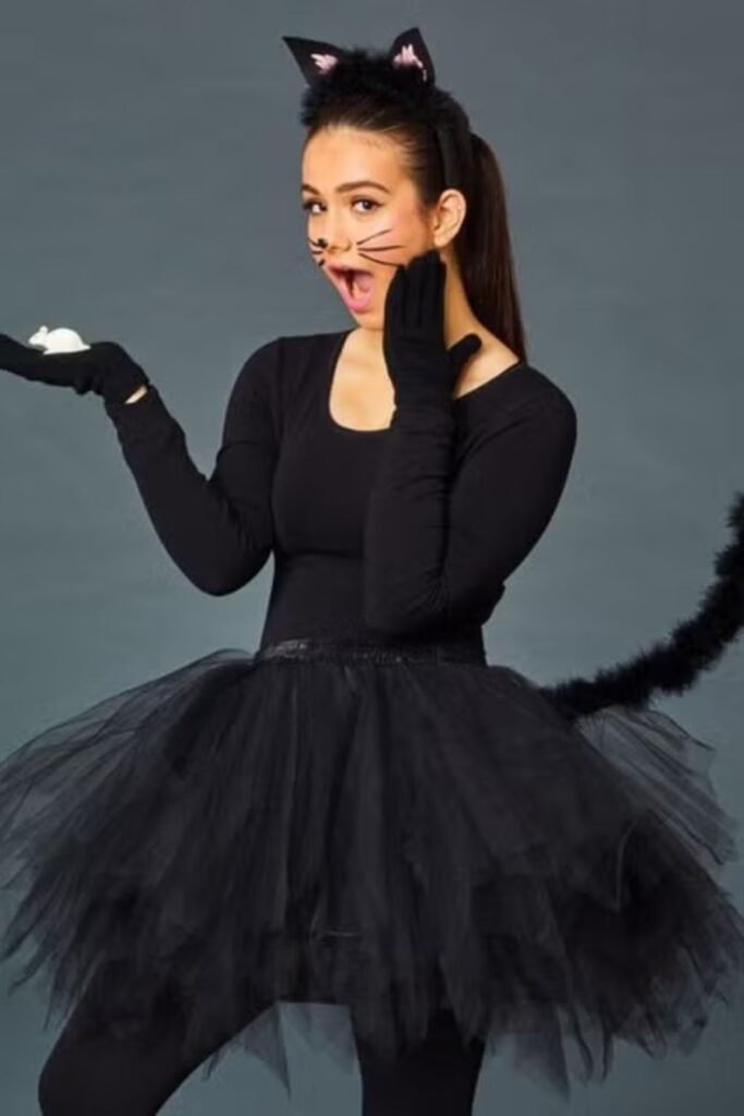 Black Cat Temptress