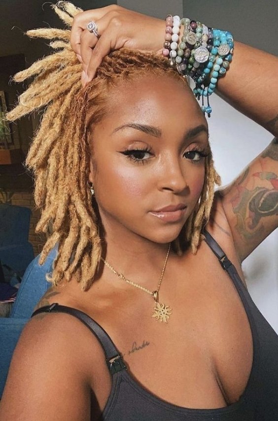 Blonde Small Dreads
