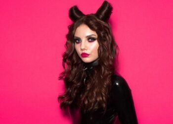 Halloween Hairstyles for Short Hair