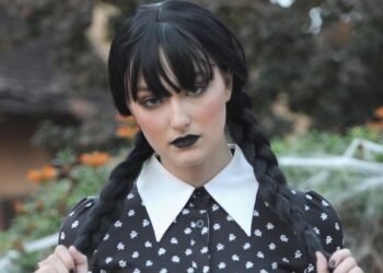 Long Black Hair Halloween Costumes