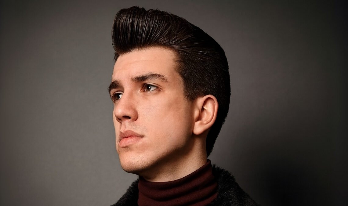 Men’s Hairstyles Without Beard
