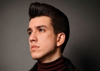 Men’s Hairstyles Without Beard