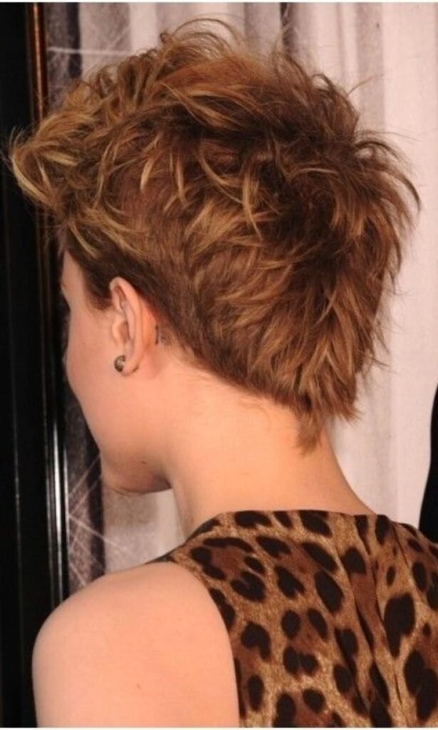 Messy Pixie with Skeleton Finger Clips