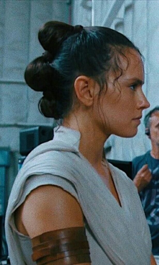 Rey’s Triple Bun Hairstyle