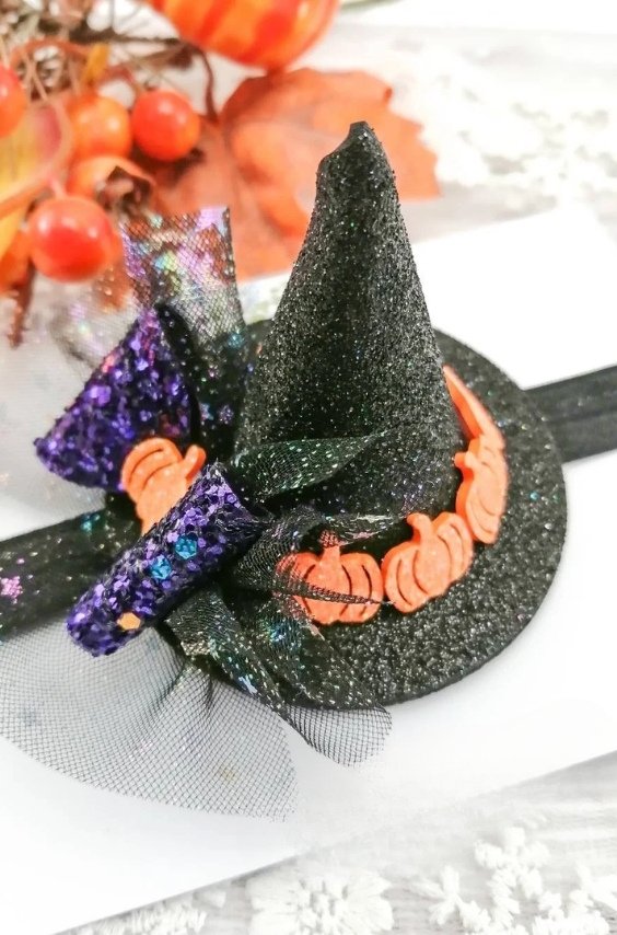 Ribbon Witch Hat Clip