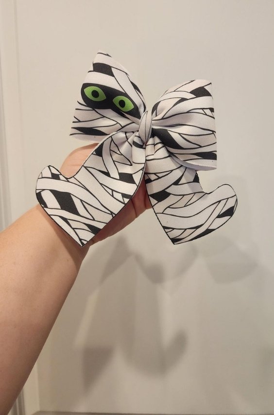 Ribbon-Wrapped Mummy Hair Clip