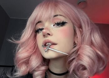 E-Girl Hairstyles
