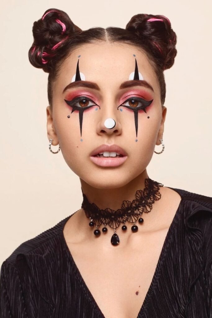 Clown Liner