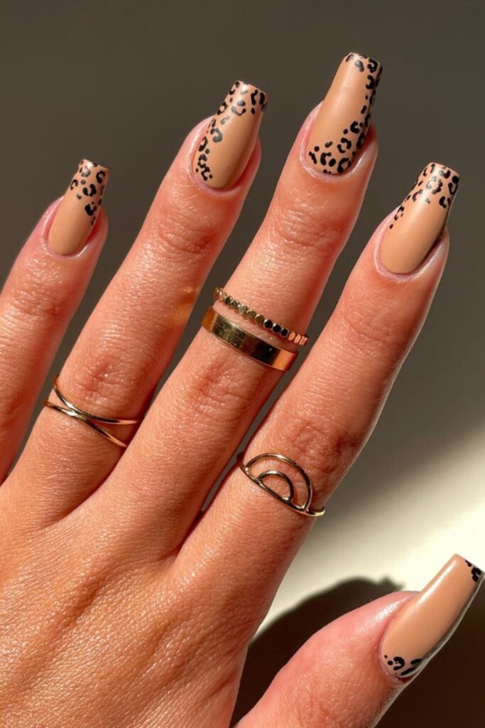 Cute Cheetah Print Manicure
