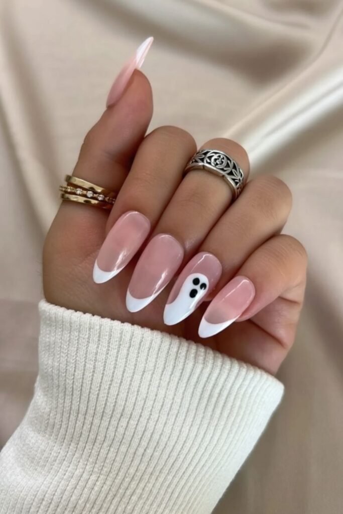 Single Ghost French Tips