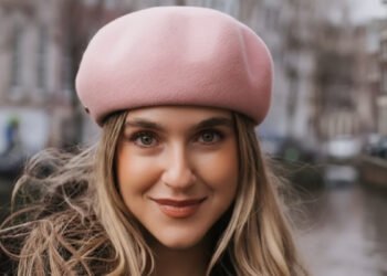 Hairstyles with Wool Felt Beret