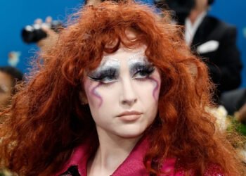 Chappell Roan Dramatic Hairstyles