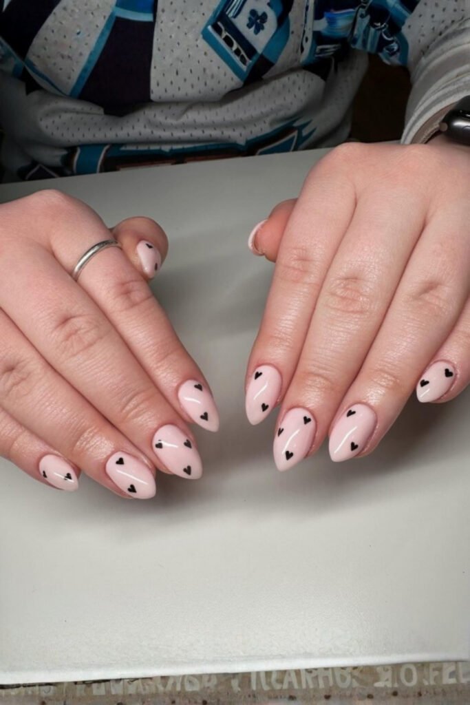 Nude Minimal Heart Accent Nails