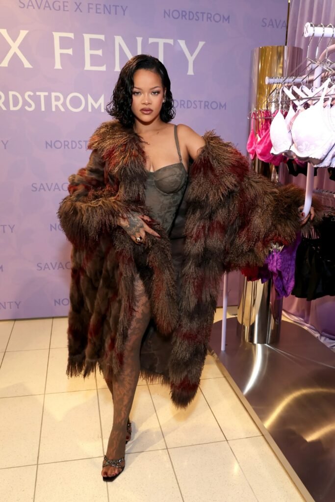Woman with a blunt bob at an evening event