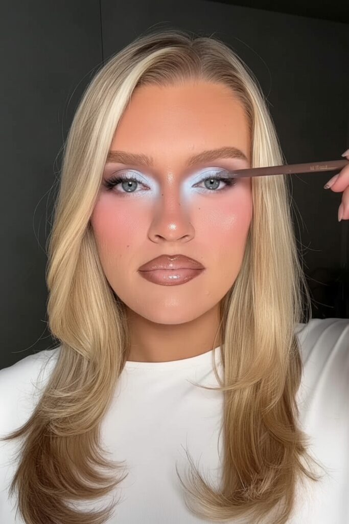 Baby Blue Inner Corner makeup