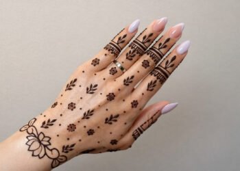 Minimal Mehndi Designs