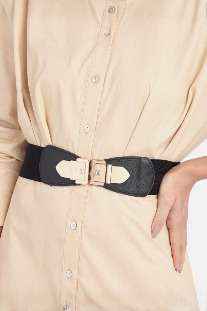 Outfit: Co-ord Set With an Elastic Gold Buckle Belt