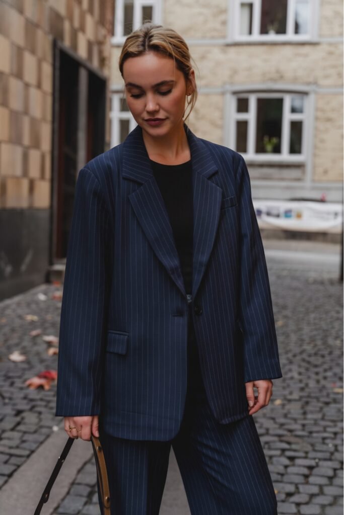 Navy Monochrome Evening Poise
