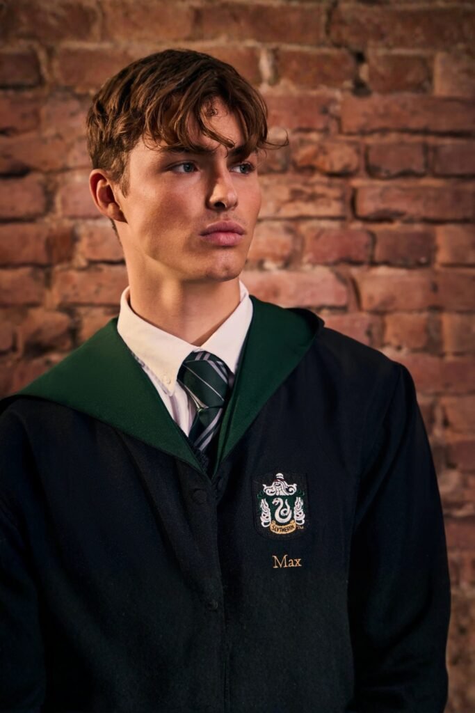 Boys Harry Potter outfit: Slytherin Green Monochrome