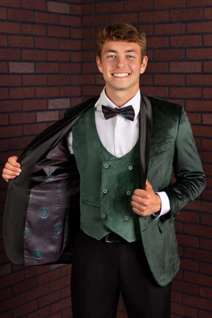 Boys Harry Potter outfit: Slytherin Sophisticated Edge