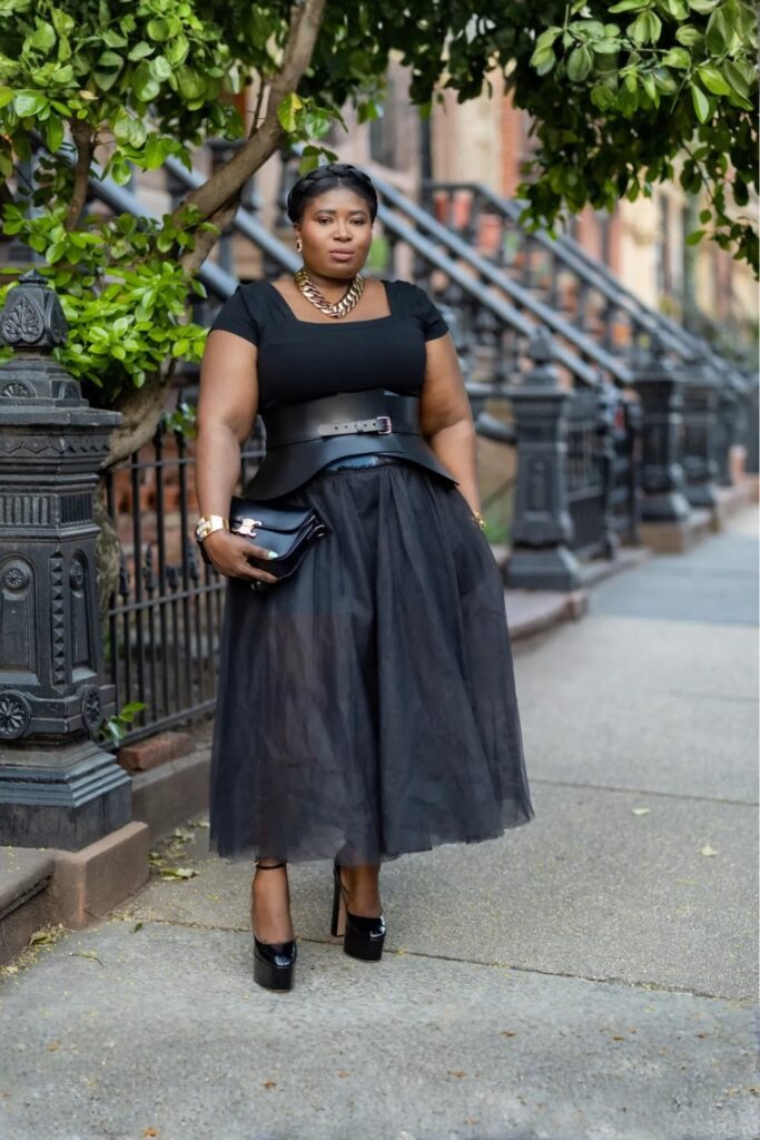 Outfit: Blouse and Skirt With a Thick Leather Belt