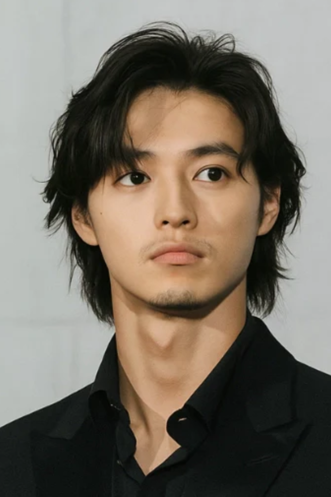 Comma Hair Wolf Cut