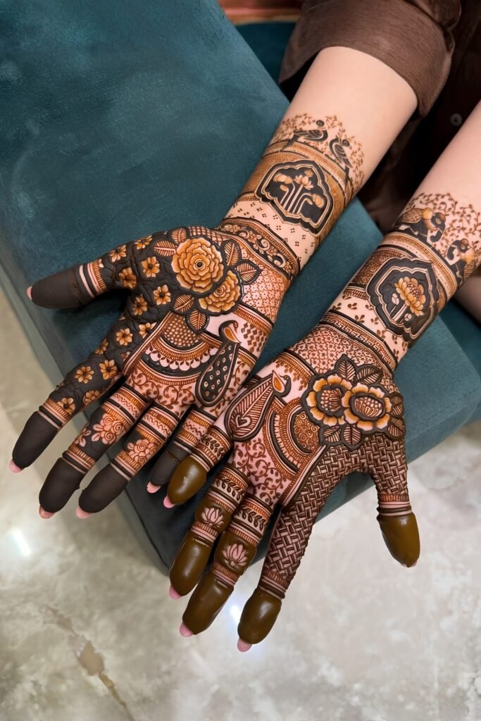 Festive Full Palm Elephant Design