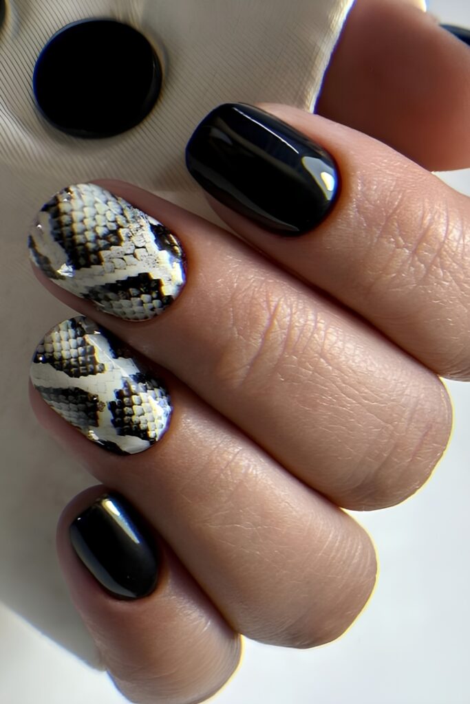 Luxe Snake Skin Design on Square Nails