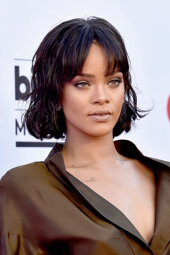 Piecey Bangs And A Wavy Bob