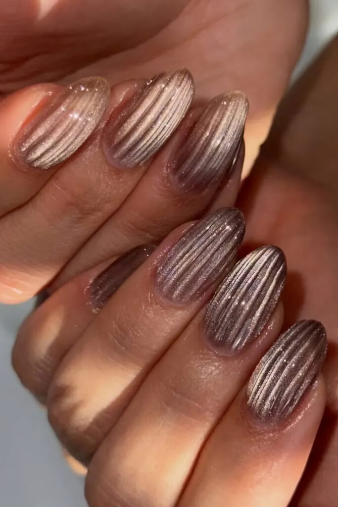Brown Shimmer Ribbed-Glass Nails