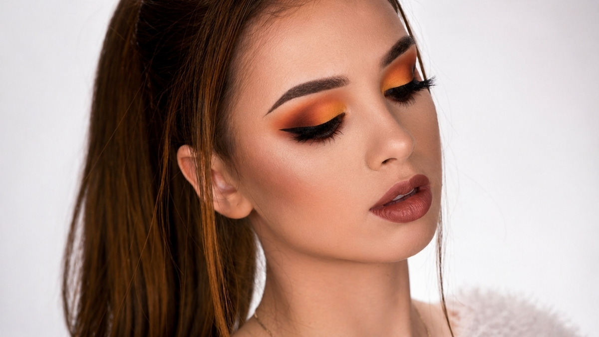 Brown and Orange Eyeshadow Looks