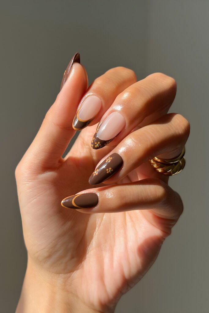 Elegant Tortoiseshell Almond Nails