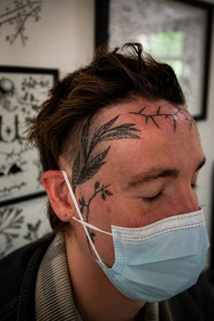 Forehead Spear Strike Mark