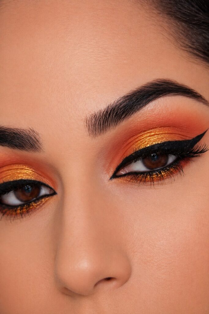Golden Orange Halo Eye eyeshadow