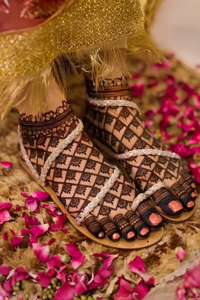 Jaali Work Foot Mehndi with Florals